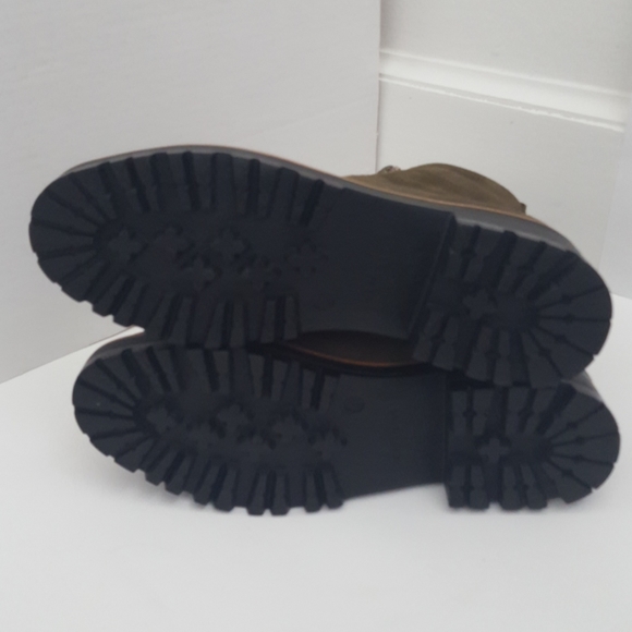 Marc Fisher green suede waterproof hiking boots - Picture 5 of 8